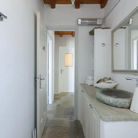 아파트 Ιakovos Holiday Home